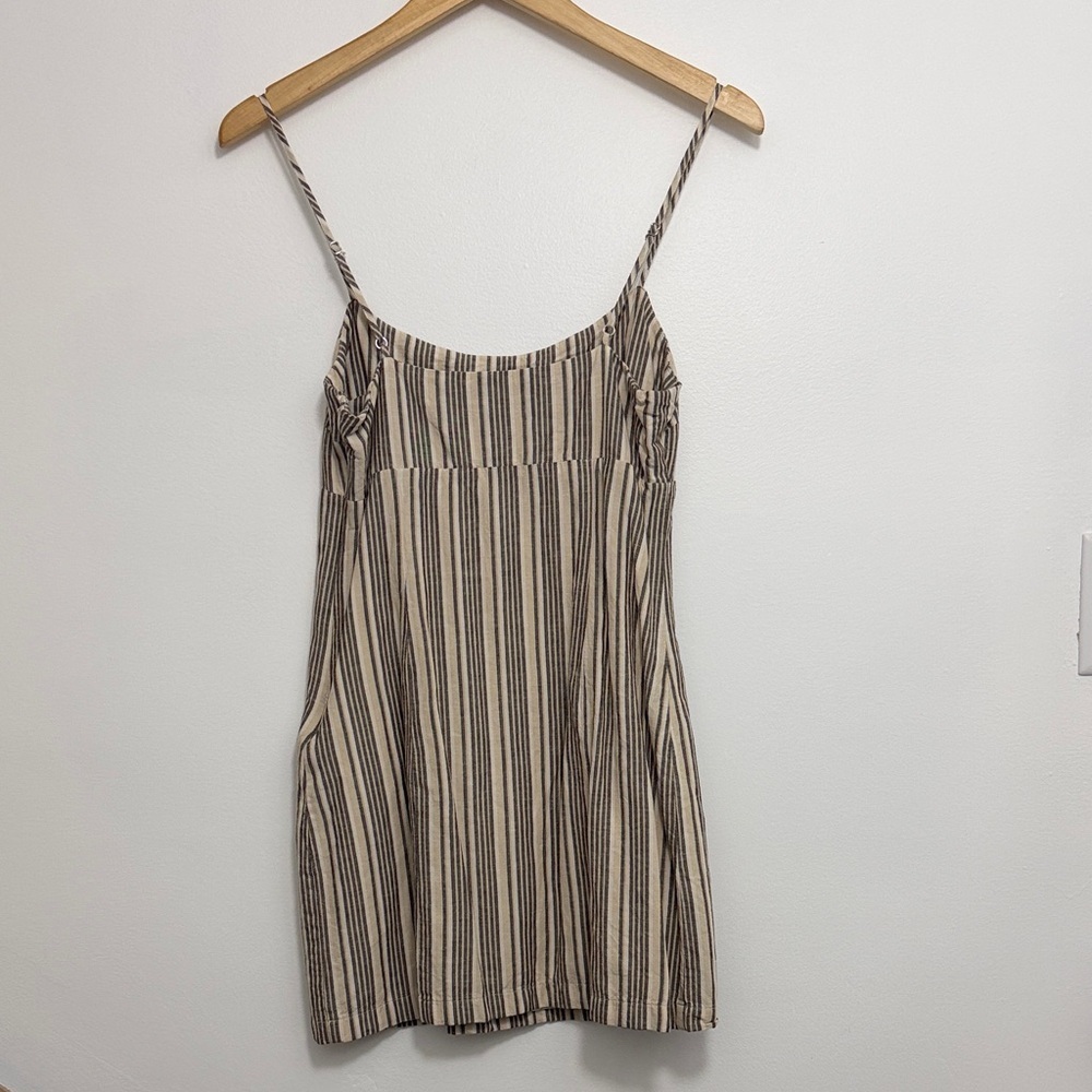 Dynamite Black and Tan Striped Linen Blend Dress - Picture 4 of 7